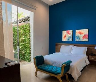 Queen Room with Balcony