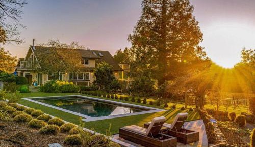 Three-Bedroom Vacation Home 