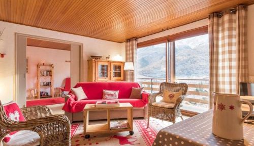 Apartment (6 Adults)