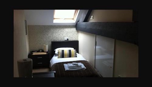 Single Room with Bath