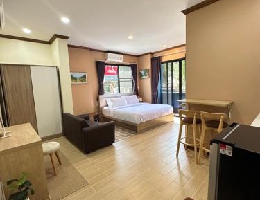 One-Bedroom Apartment
