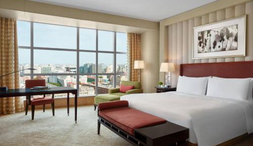 Deluxe Room King, Guest room, 1 King, City view