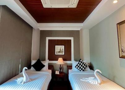 Small Twin Room
