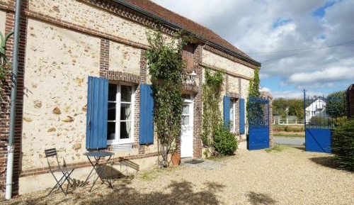 Holiday Home (4 Adults)