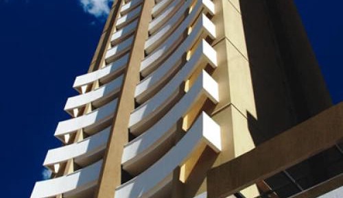 Two-Bedroom Apartment with Mountain View