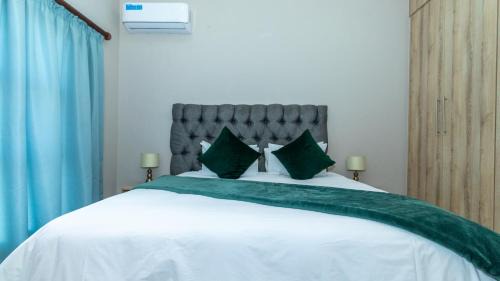 King Room with Garden View