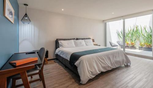 One-Bedroom Apartment