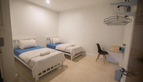 Twin Room with Private Bathroom