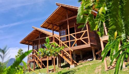 Studio with Mountain View