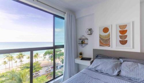 One-Bedroom Apartment with Sea View