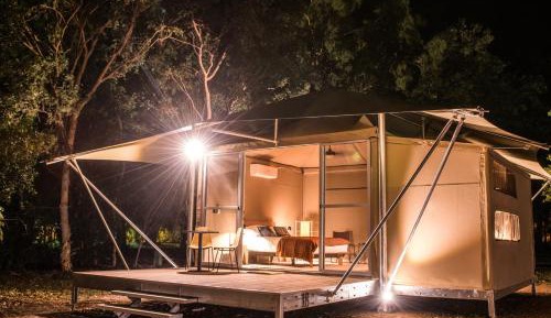 Outback Retreat Plus (Glamping)