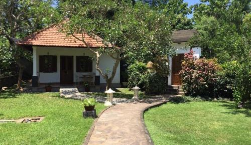 One-Bedroom Bungalow