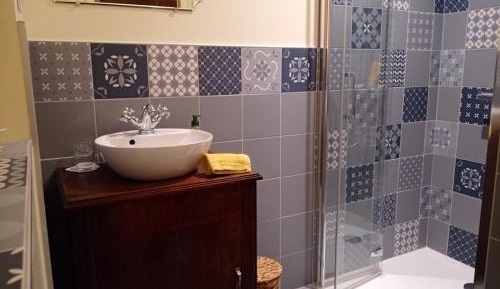 Single Room with Private Bathroom