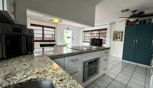 One-Bedroom Villa