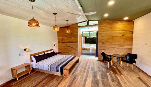 Deluxe Bungalow
