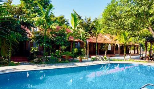 Family Bungalow
