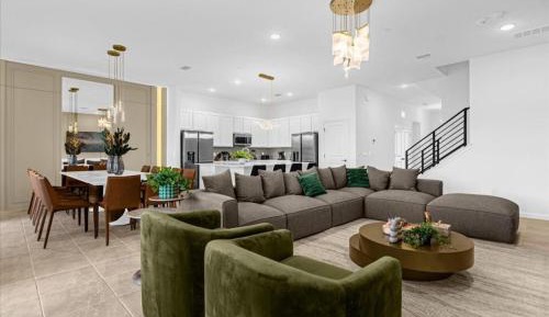 Nine-Bedroom Holiday Home
