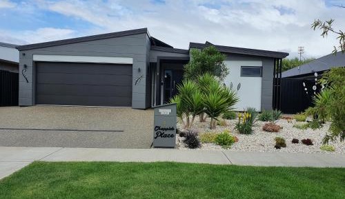 Three-Bedroom Townhouse