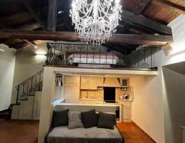 Deluxe Queen Suite
