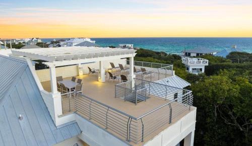 One-Bedroom Holiday Home