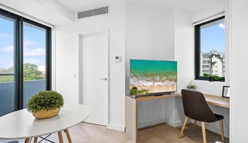 Studio Apartment