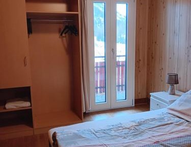 Single Room with Shared Shower and Toilet