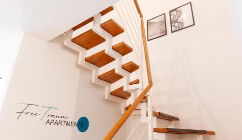 Apartment - Split Level