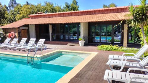 Triple Room with Pool View