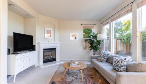 Four-Bedroom Apartment