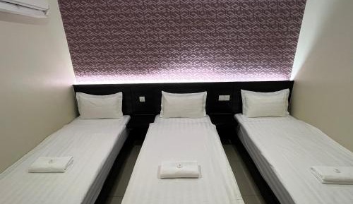 Comfort Triple Room with Shower