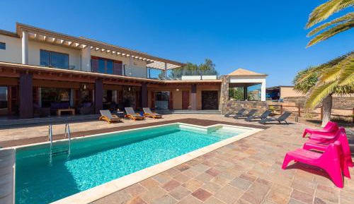 Villa with Private Pool
