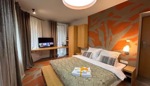 Deluxe King Room