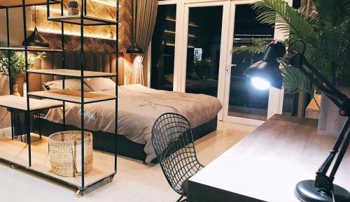 Queen Room with Balcony