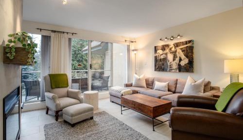 Three-Bedroom Townhouse