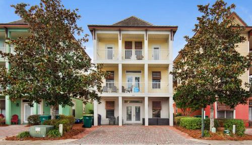 Six-Bedroom Holiday Home