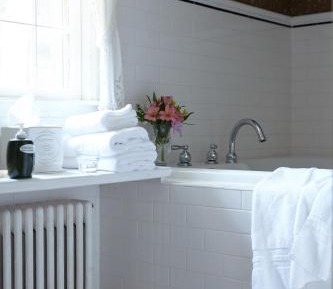 King Suite (Pet Friendly Rooms) 