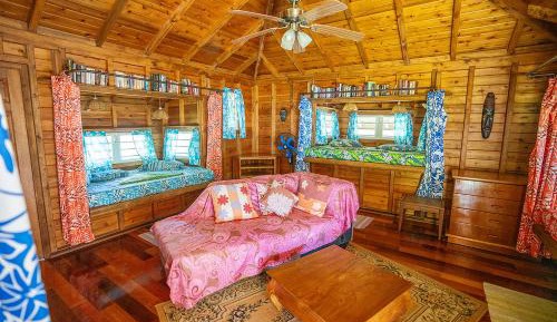 Quadruple Room with Mountain View