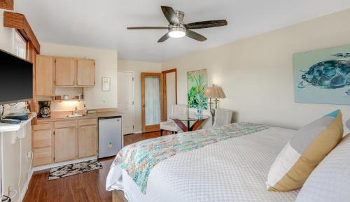 Deluxe Double Room with Shower