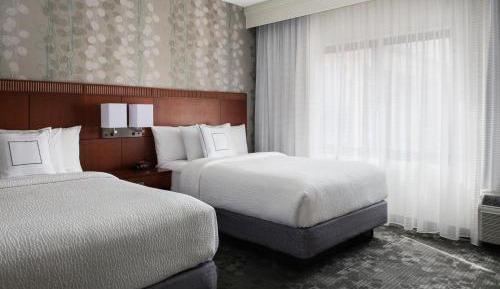 Standard Double Room with Two Double Beds - City View
