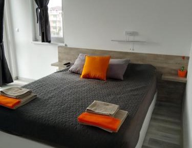 Large Double Room