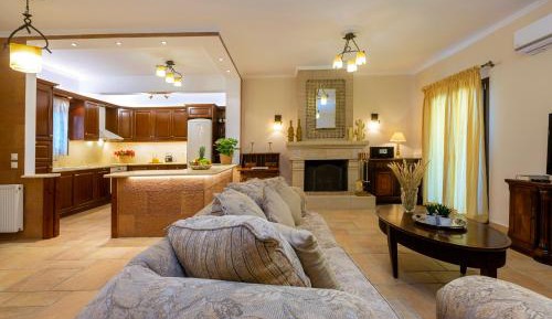 Three-Bedroom Townhouse