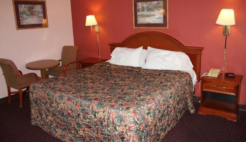 King Room - Non-Smoking
