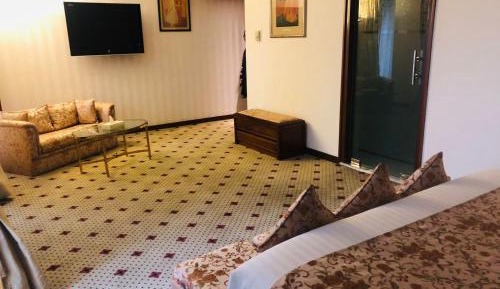 Presidential Suite