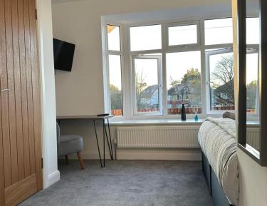 Large Double or Twin Room