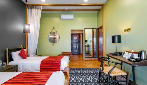 Deluxe Twin Room