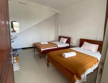 Twin Room with View
