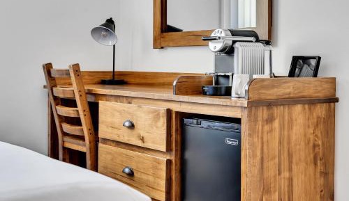 Queen Room - Disability Access