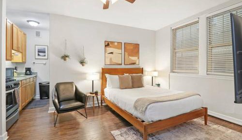 Studio Apartment