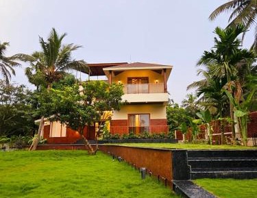 Suite with Garden View