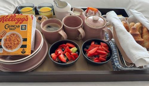 Deluxe Super King Room